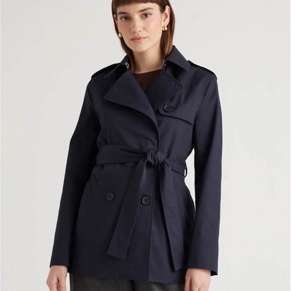 Quince Navy Trench Coat with Double-Breasted Design and Matching Belt 🧥 NWT